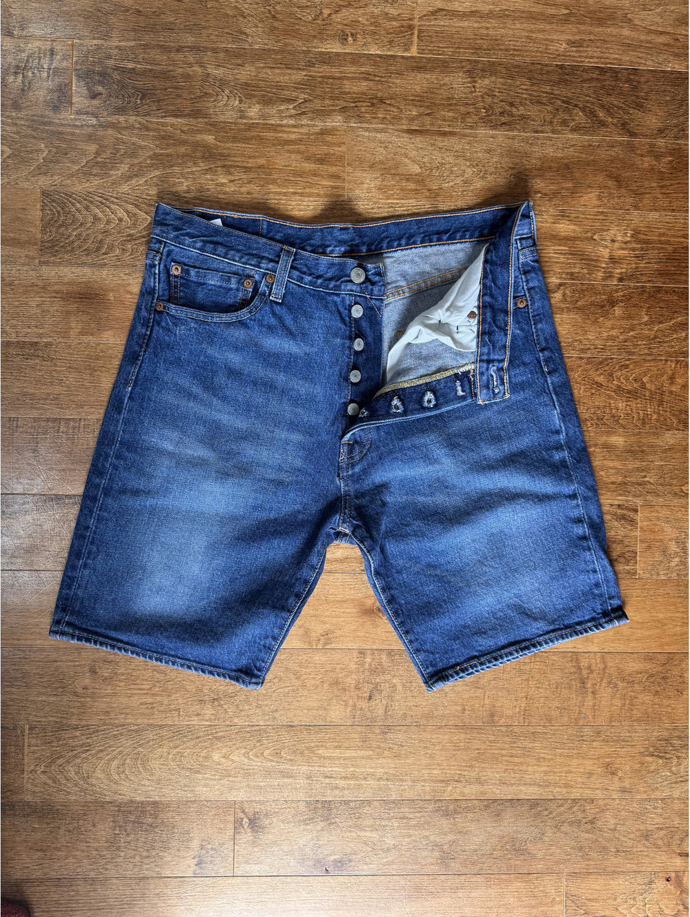 Levi's 501 Original Shorts Mens W32 Stonewash Button Fly
